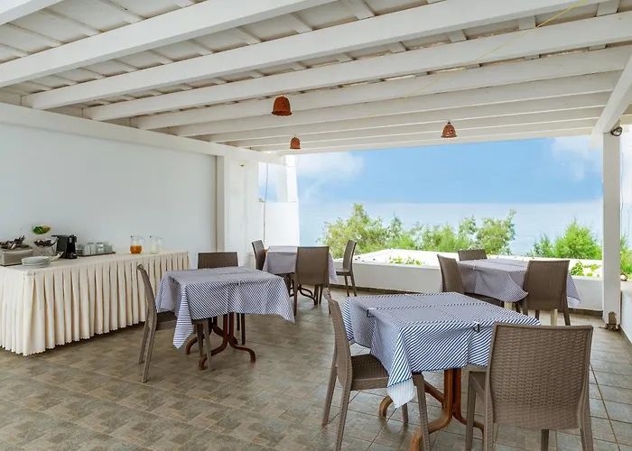 Cyclades 2 Platis Gialos (Sifnos)